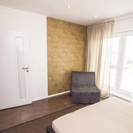Unimix Apartmán